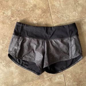 Lululemon Shorts, size 2